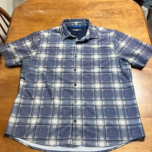 Mountain Ridge • Button Down • Short Sleeve • Shirt - Picture 1 of 5